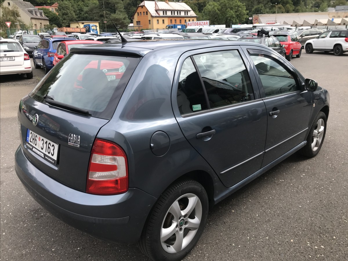 skoda-fabia-1-2-htp-40kw - 5