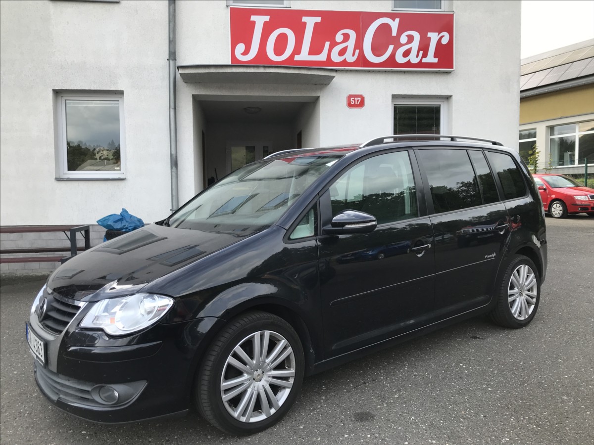 Volkswagen Touran 1,4 TSi 103kW DSG 7míst
