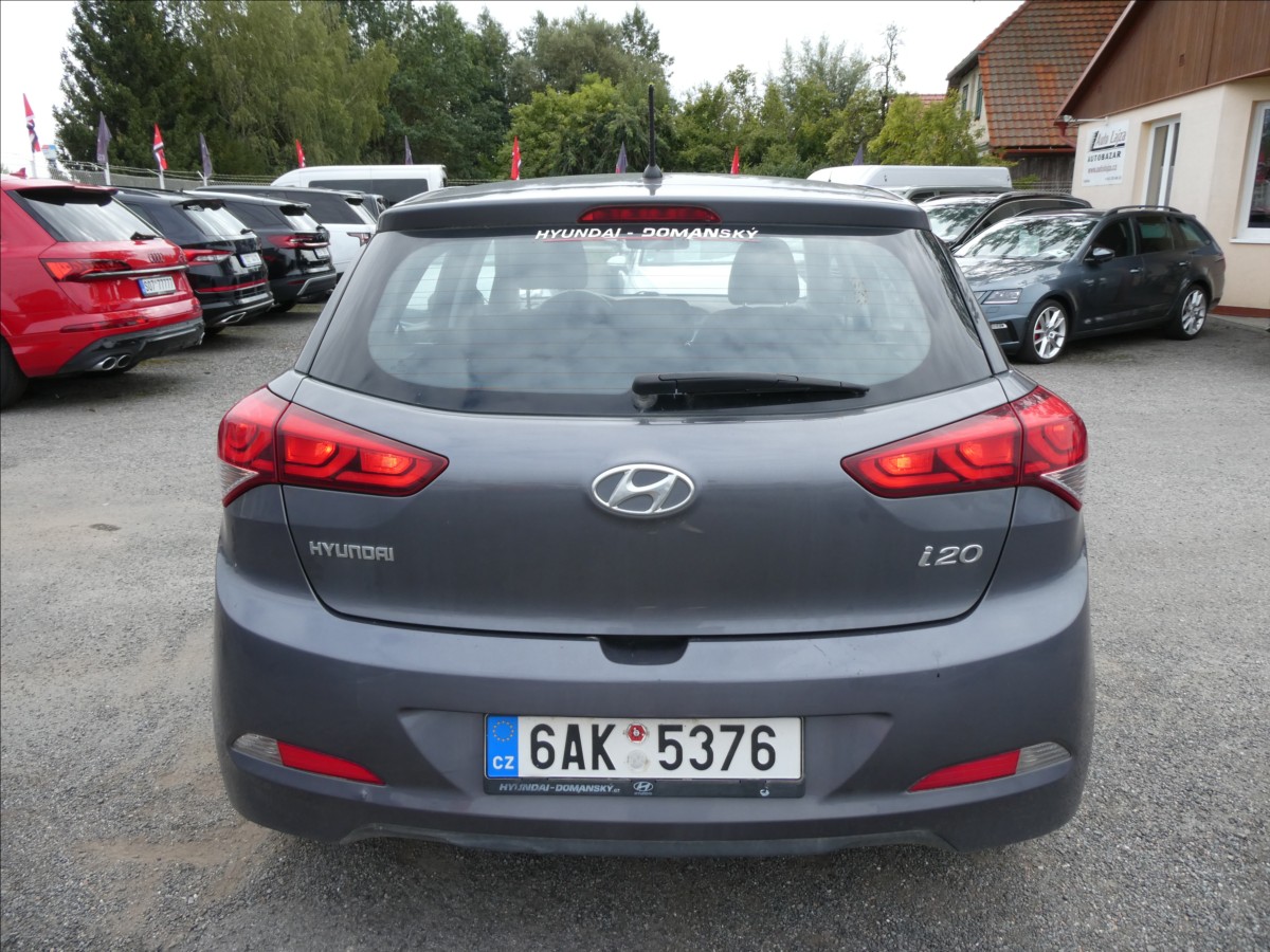 hyundai-i20-1-2-i-55kw-koupeno-v-cr-klima - 5