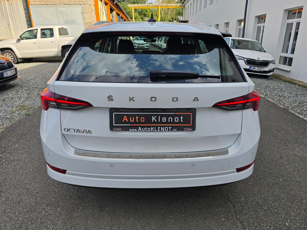 skoda-octavia-2-0tdi-110kw-dsg-style-navi - 5