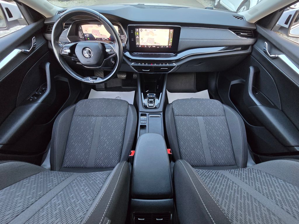 skoda-octavia-2-0tdi-110kw-dsg-style-navi - 7