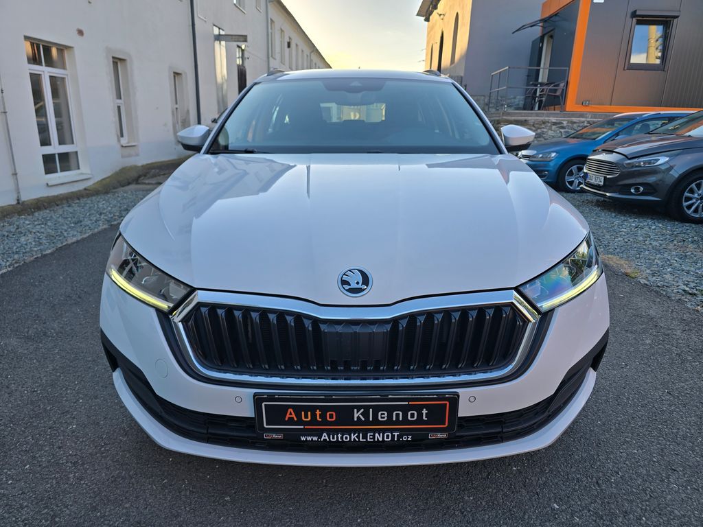skoda-octavia-2-0tdi-110kw-dsg-1-maj-cr - 2