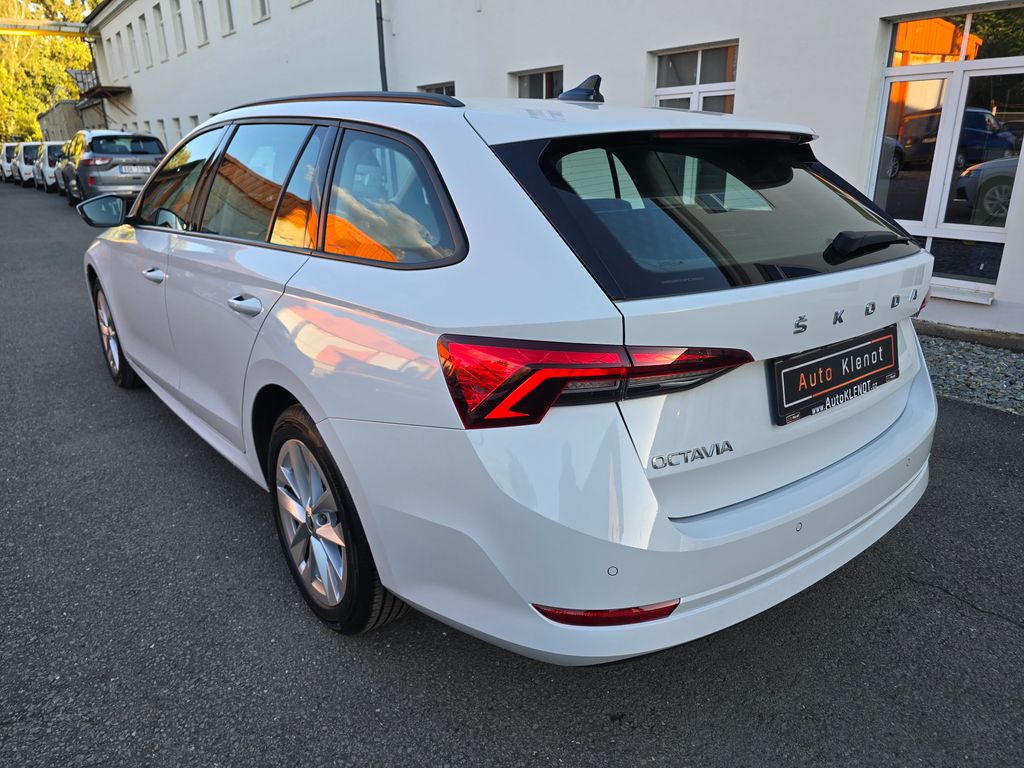 skoda-octavia-2-0tdi-110kw-dsg-1-maj-cr - 4