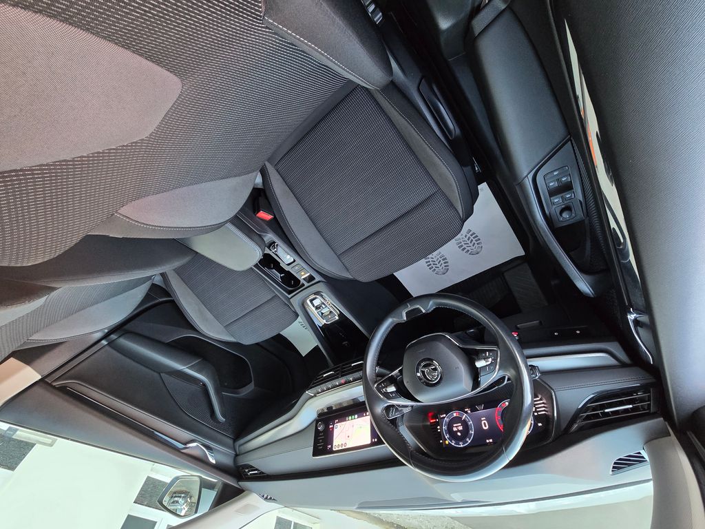 skoda-octavia-2-0tdi-110kw-dsg-1-maj-cr - 8