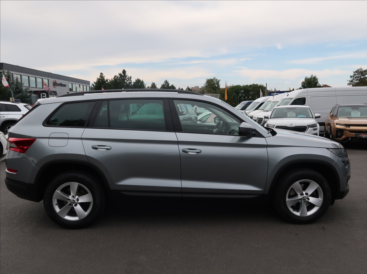 skoda-kodiaq-2-0-tdi-110kw-1majcr-4x4-dph - 4
