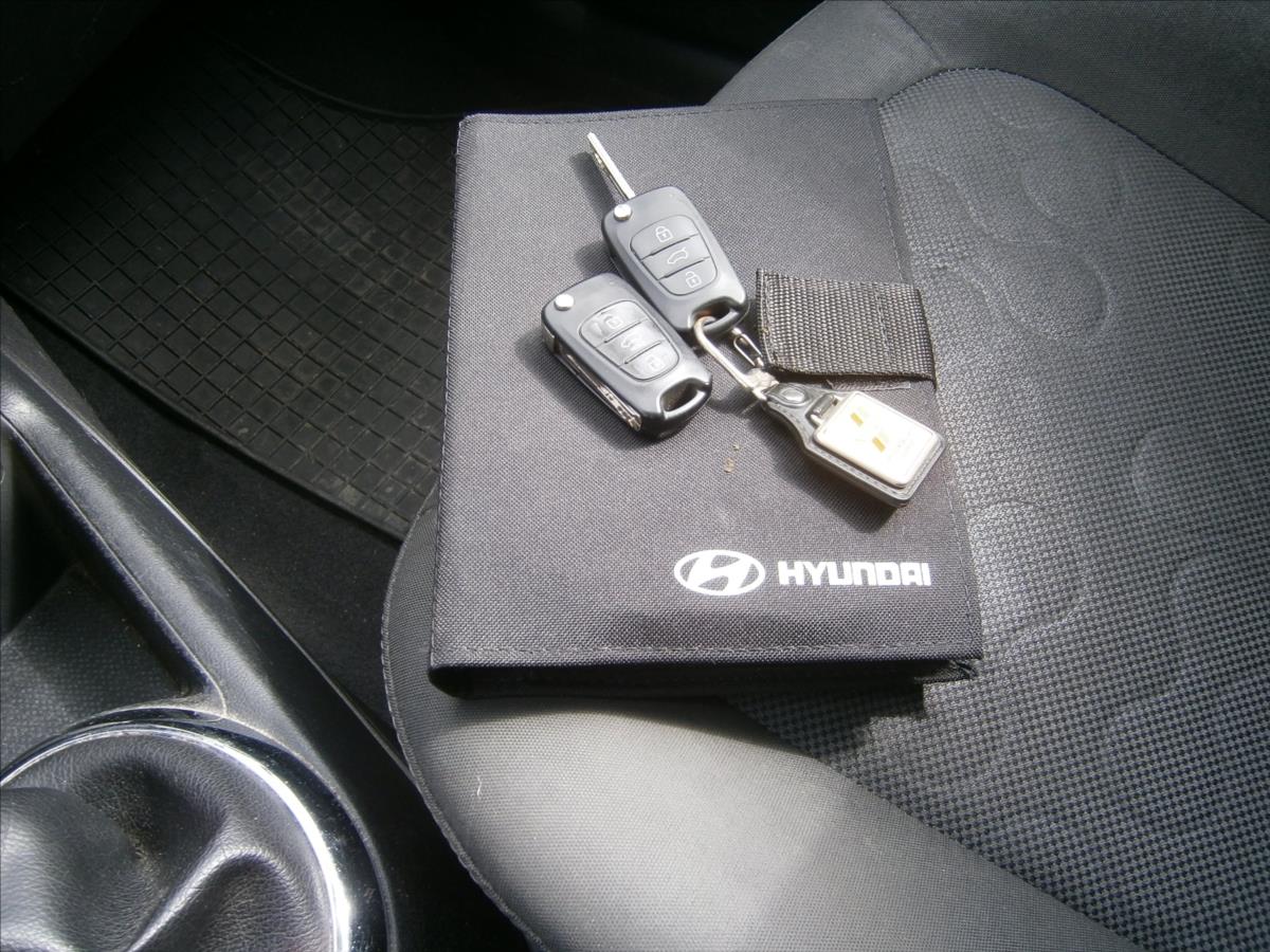 hyundai-i20-1-3-i-klima - 9