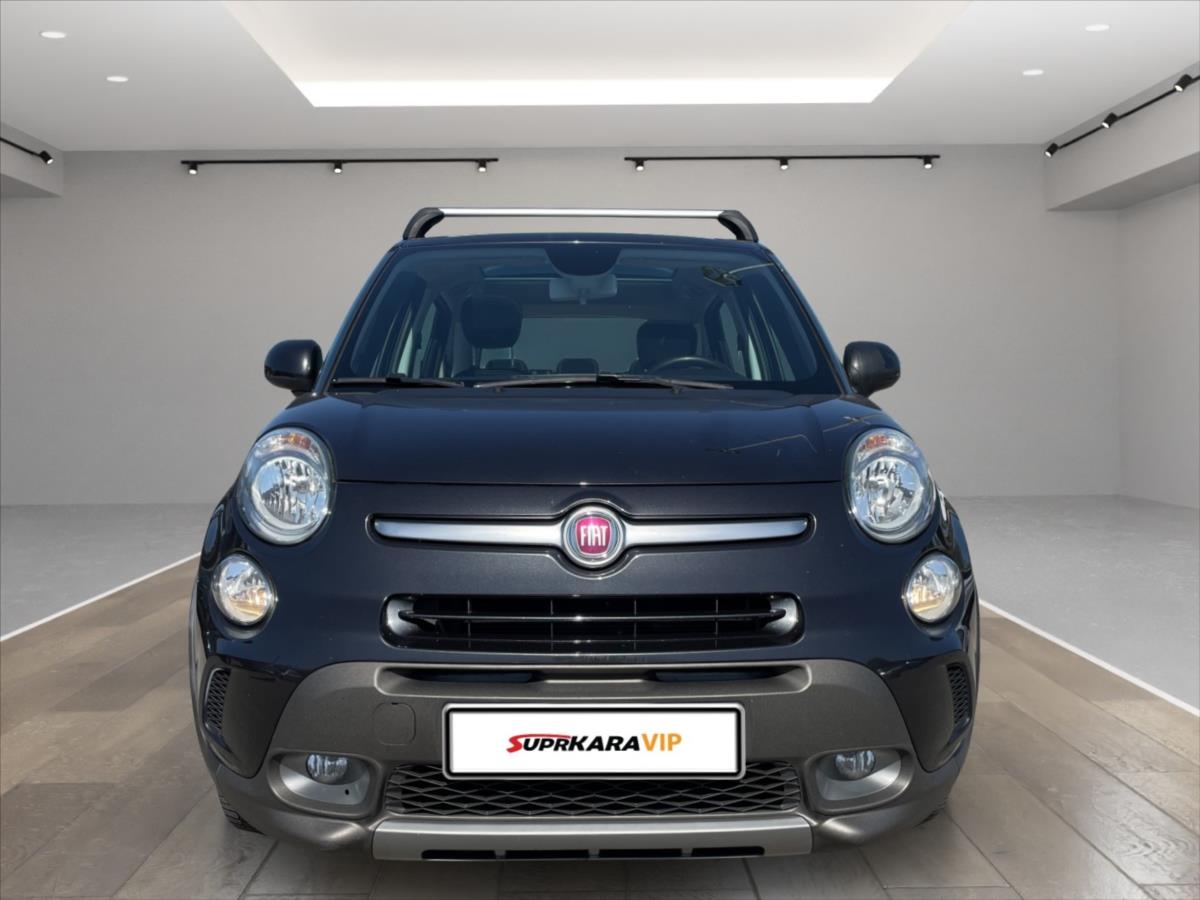 fiat-500l-1-4-i-trekking-d-klima-panorama-navi-pripravujeme - 1