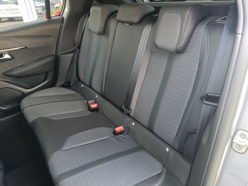 peugeot-208-allure-pack-1-2-pt-100k-man6-a - 4