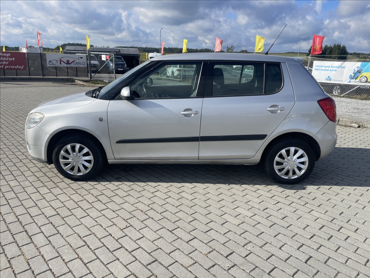 skoda-fabia-1-4-i-16v-klima-esp-serviska-po-stk - 1