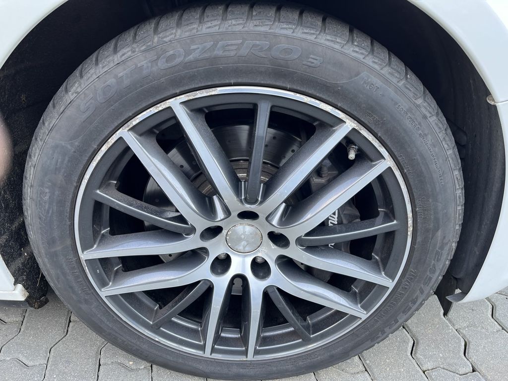 maserati-ghibli-3-0-v6-bi-turbo-sq4-at8 - 8