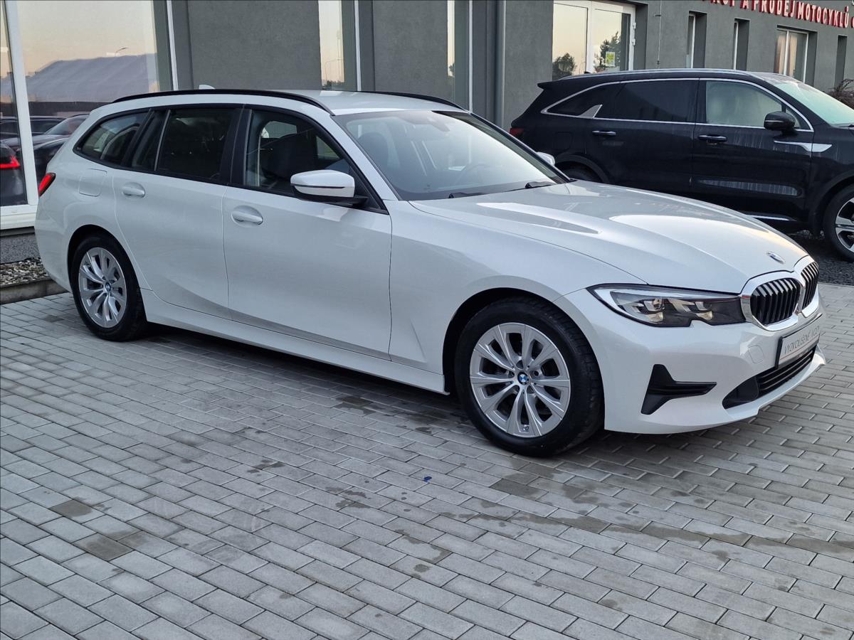 bmw-rada-3-318d-110kw-touring-cr-1-maj - 1
