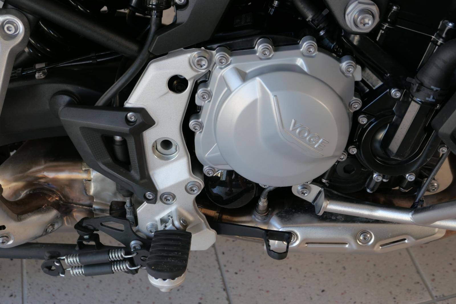 voge-900-dsx - 2