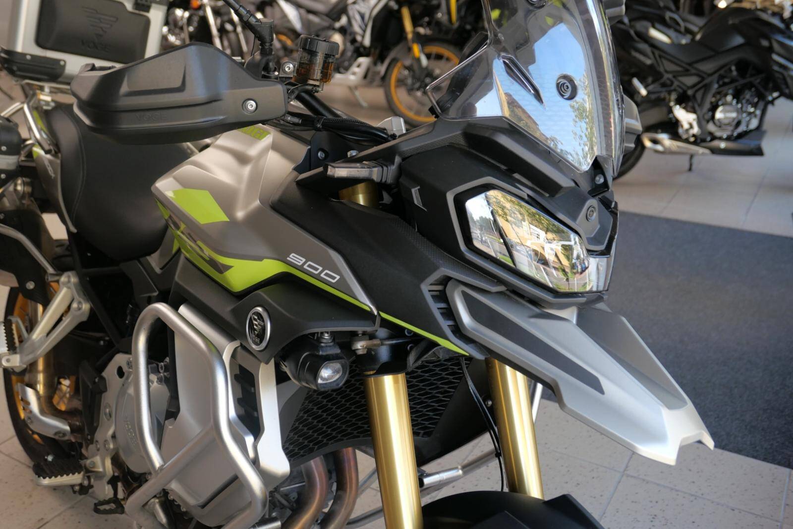 voge-900-dsx - 6