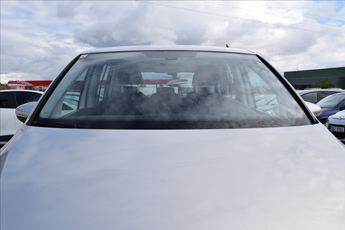 volkswagen-touran-1-4-i-103kw-automat-tazne-navi - 2
