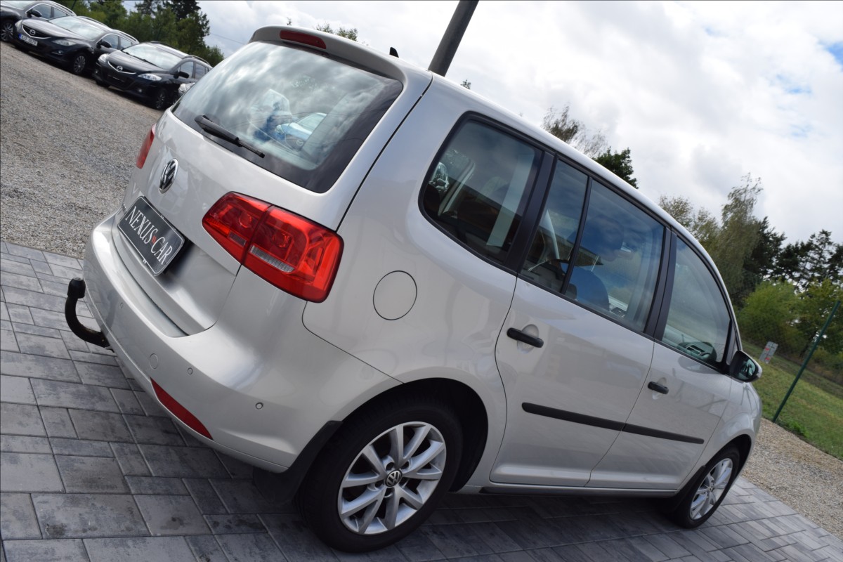 volkswagen-touran-1-4-i-103kw-automat-tazne-navi - 4