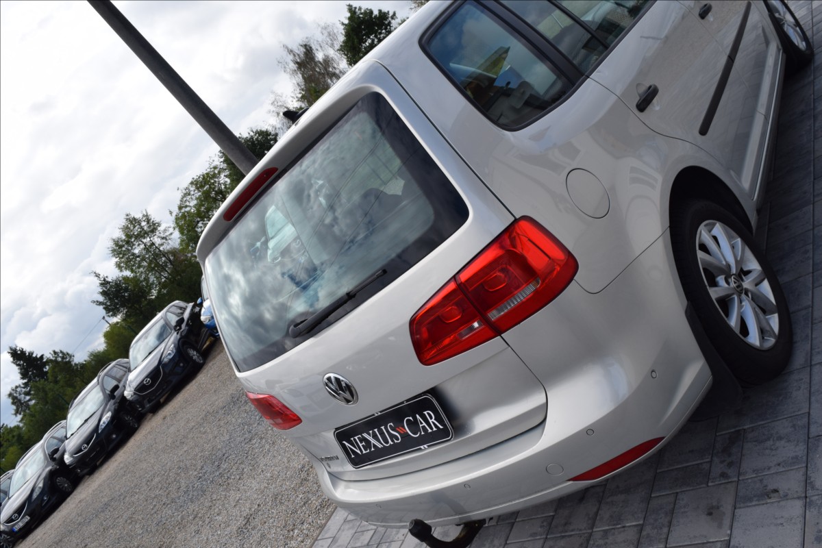 volkswagen-touran-1-4-i-103kw-automat-tazne-navi - 5