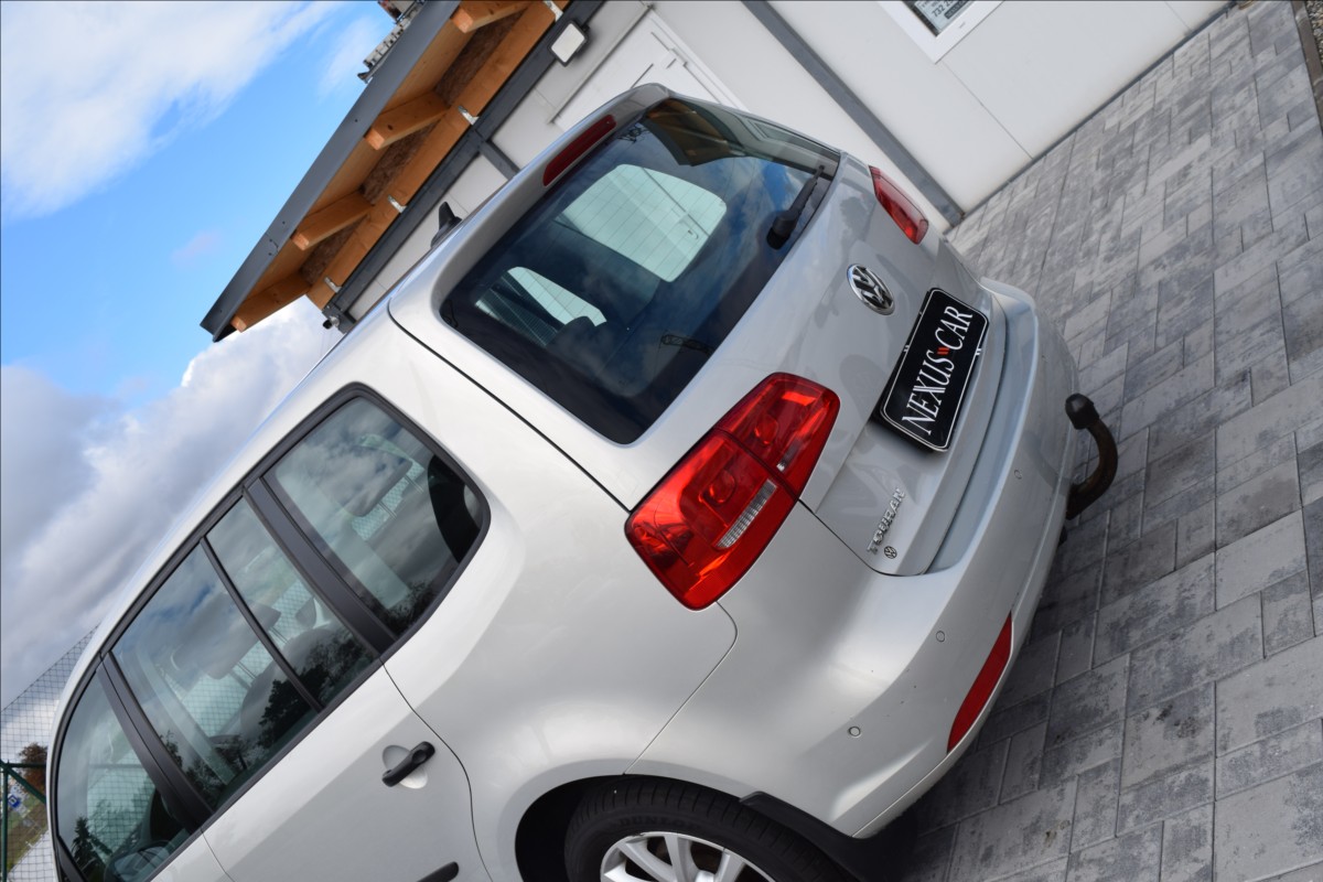 volkswagen-touran-1-4-i-103kw-automat-tazne-navi - 7