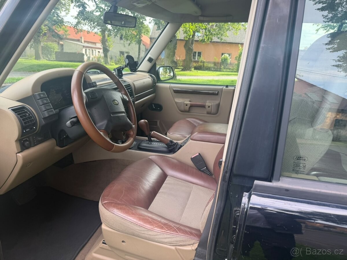 land-rover-discovery-4-0-v8-vyvlozkovany-stresni-stan - 5