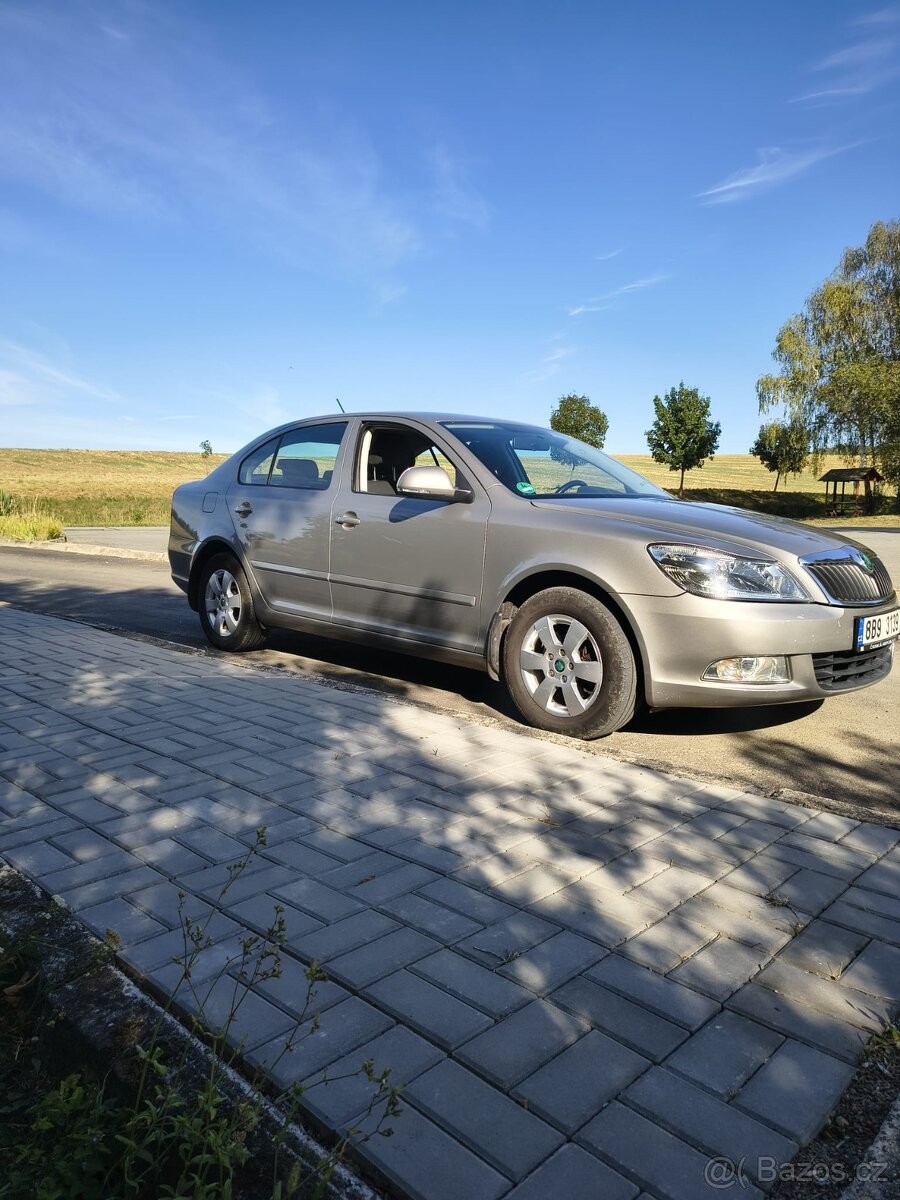 skoda-octavia-2-0 - 1