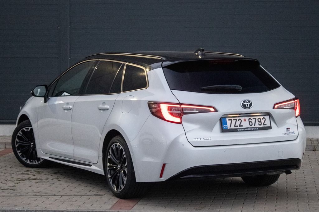 toyota-corolla - 6