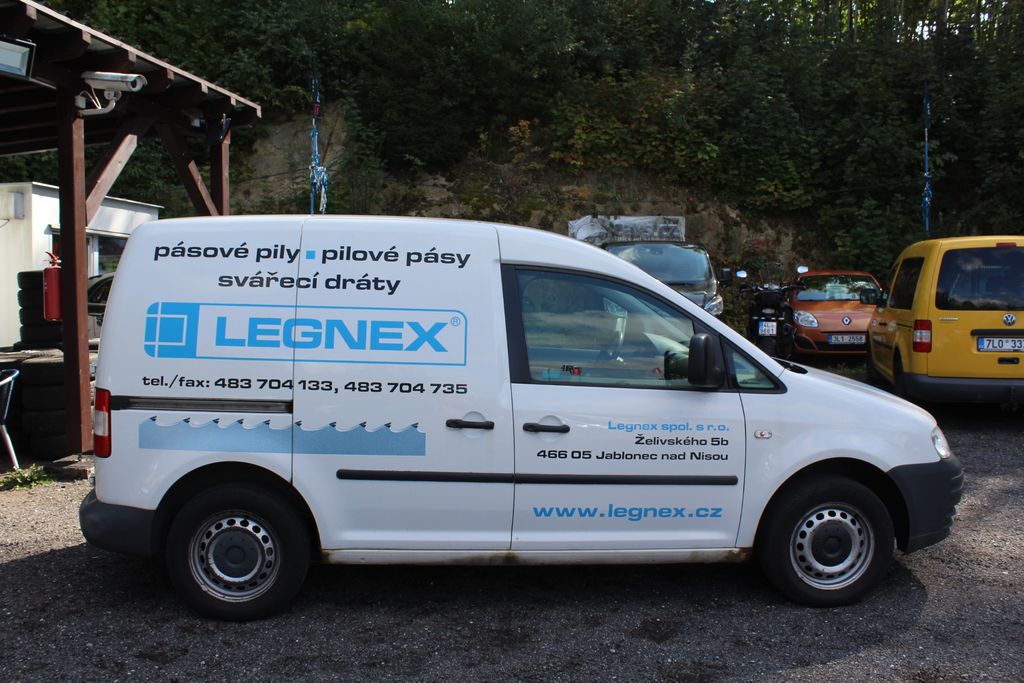 volkswagen-caddy-2-0-sdi-1-majitel - 5