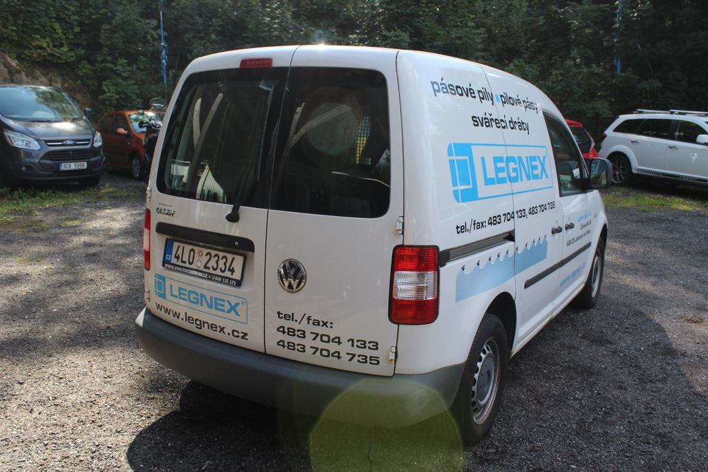 volkswagen-caddy-2-0-sdi-1-majitel - 8