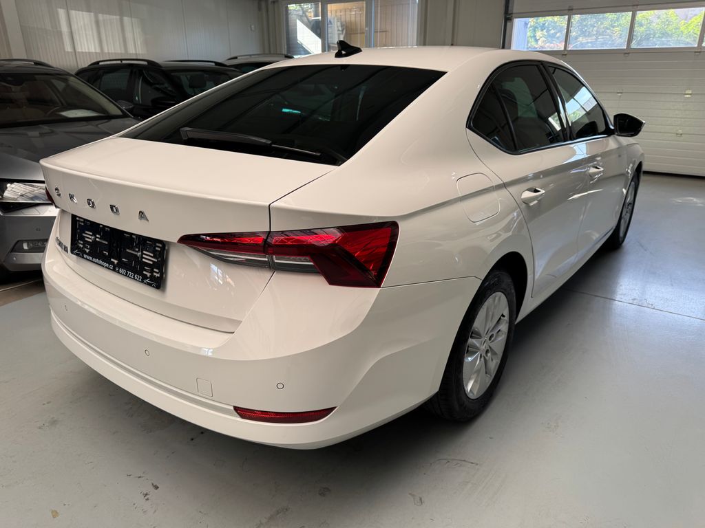 skoda-octavia-1-0-tsi-ambition - 5