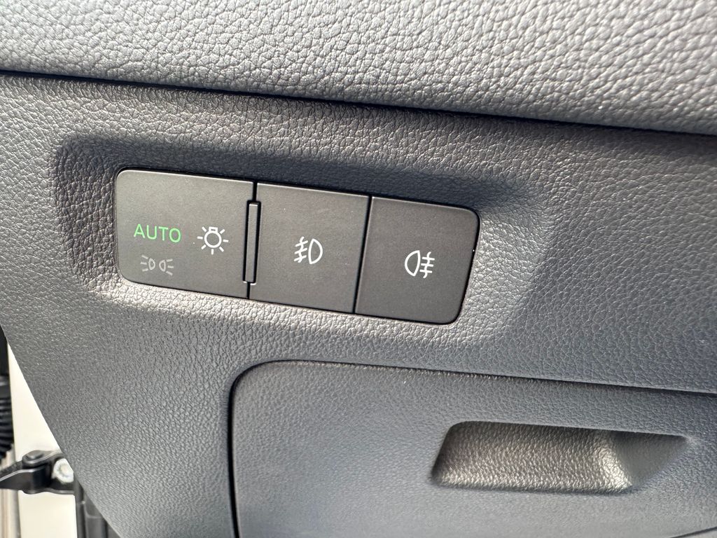 skoda-octavia-1-0-tsi-ambition - 7