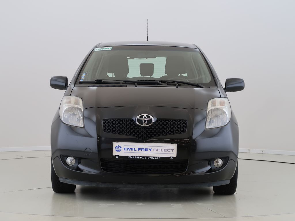 toyota-yaris-1-3vvt-i-64kw-automat-cz - 1