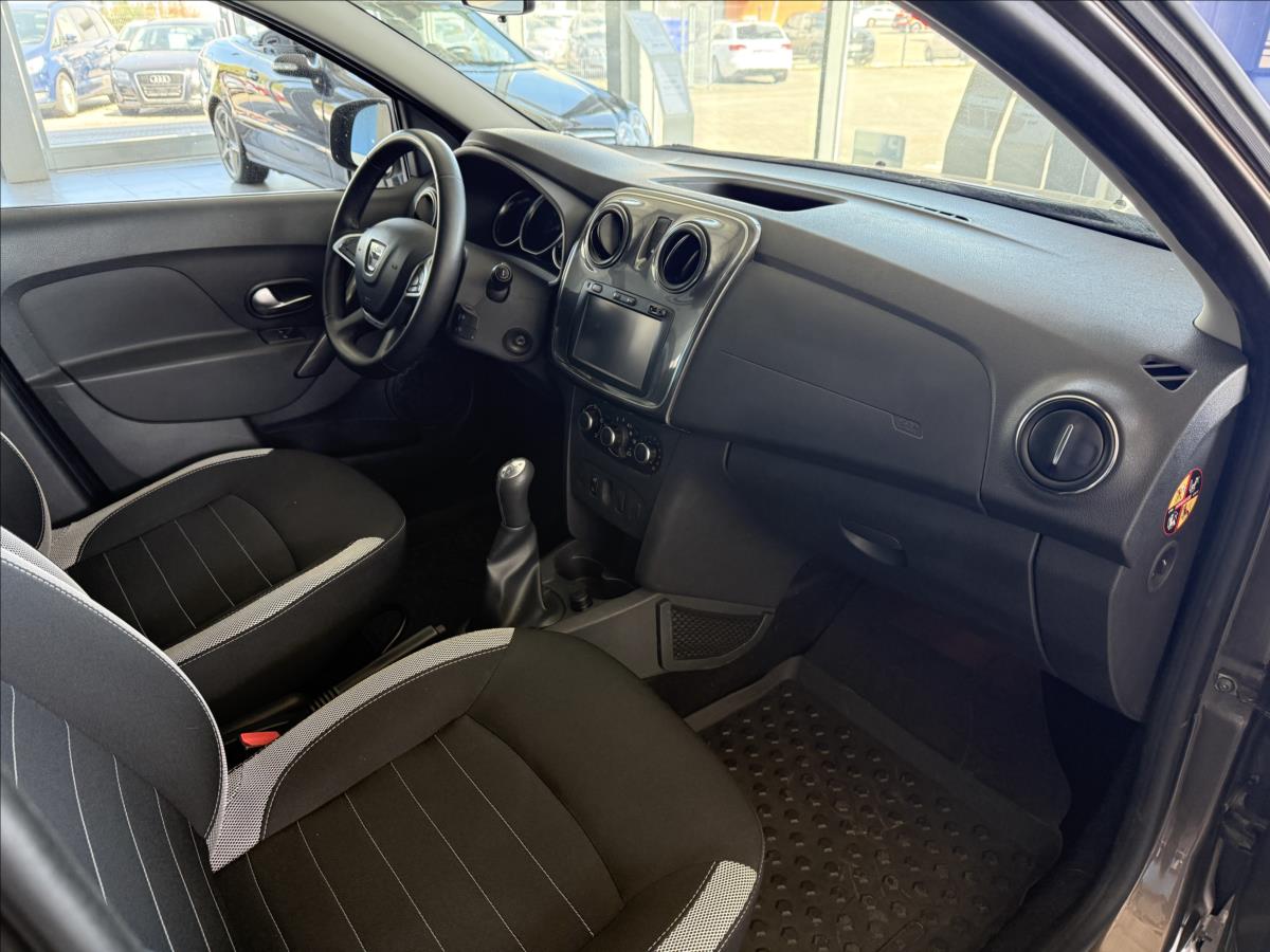 dacia-logan-0-9-66kw-stepway-1-majitel - 8