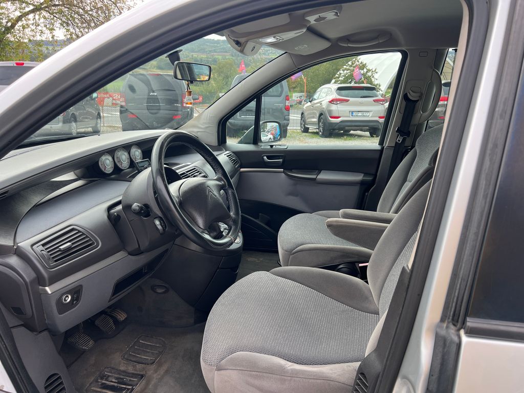 citroen-c8-2-0-hdi - 5