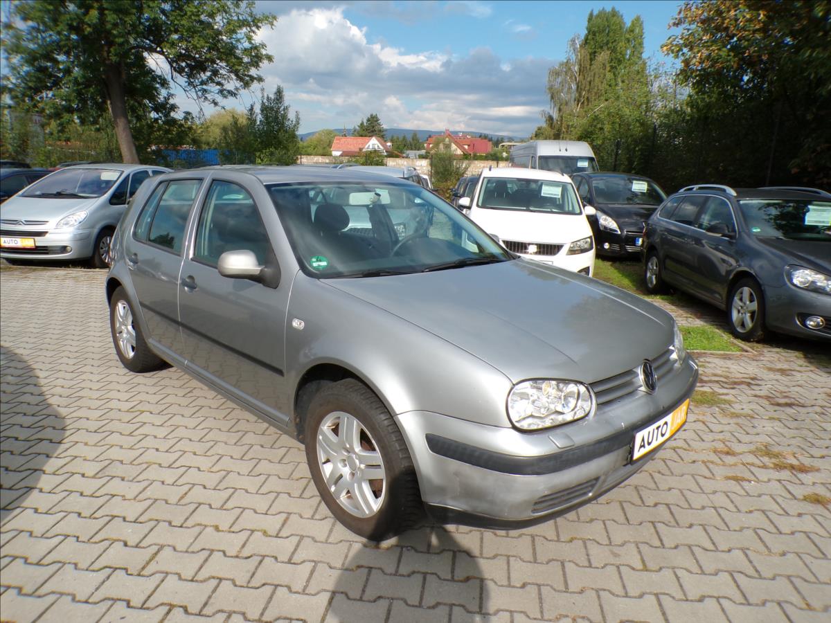 Volkswagen Golf 1,4 16V  KLIMATIZACE