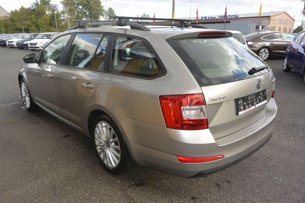 skoda-octavia-2-0tdi-4x4-110kw - 6