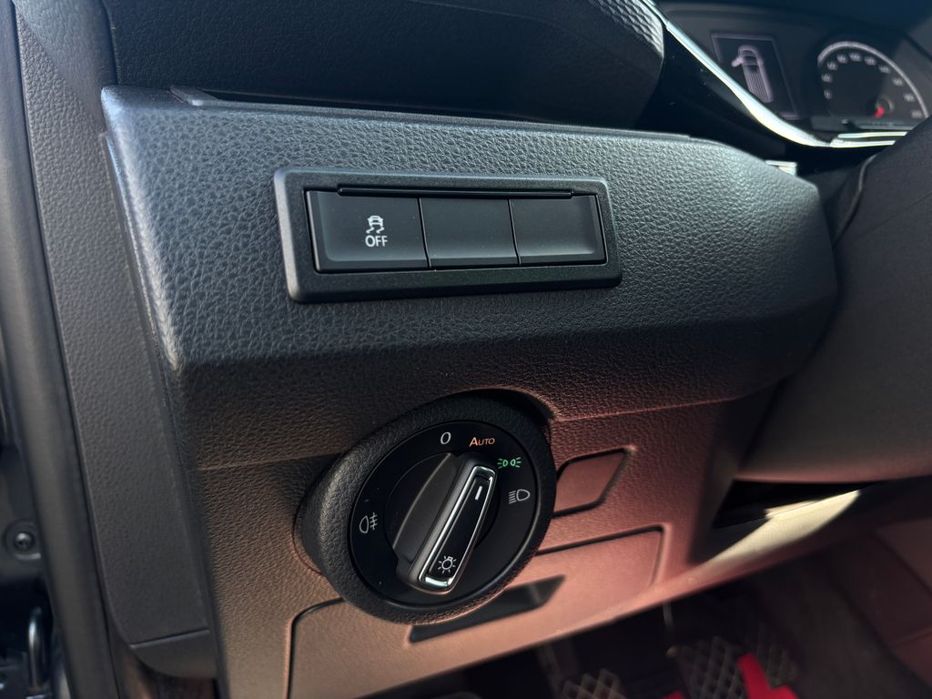 volkswagen-multivan-2-0-tdi-110kw-4x4-acc-led - 9
