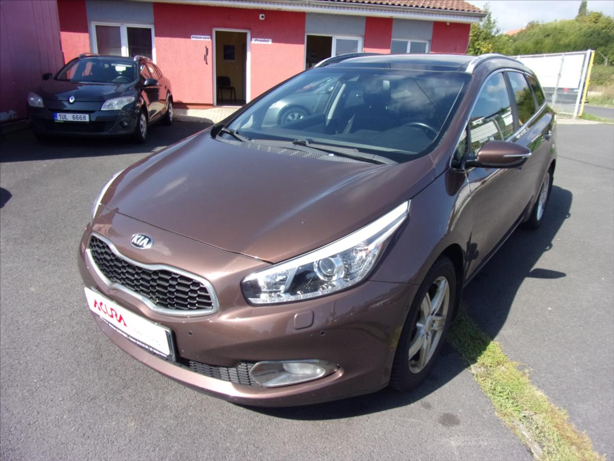 kia-ceed-1-6-crdi-exclusive-sw - 6