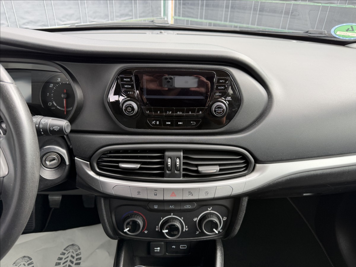 fiat-tipo-1-4-street - 8