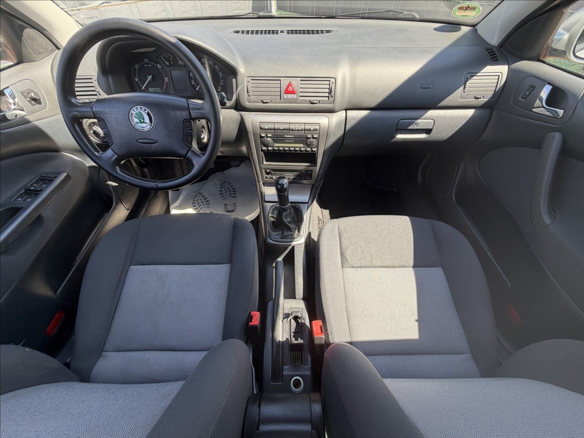 skoda-octavia-i-1-9-tdi-style-96kw - 6