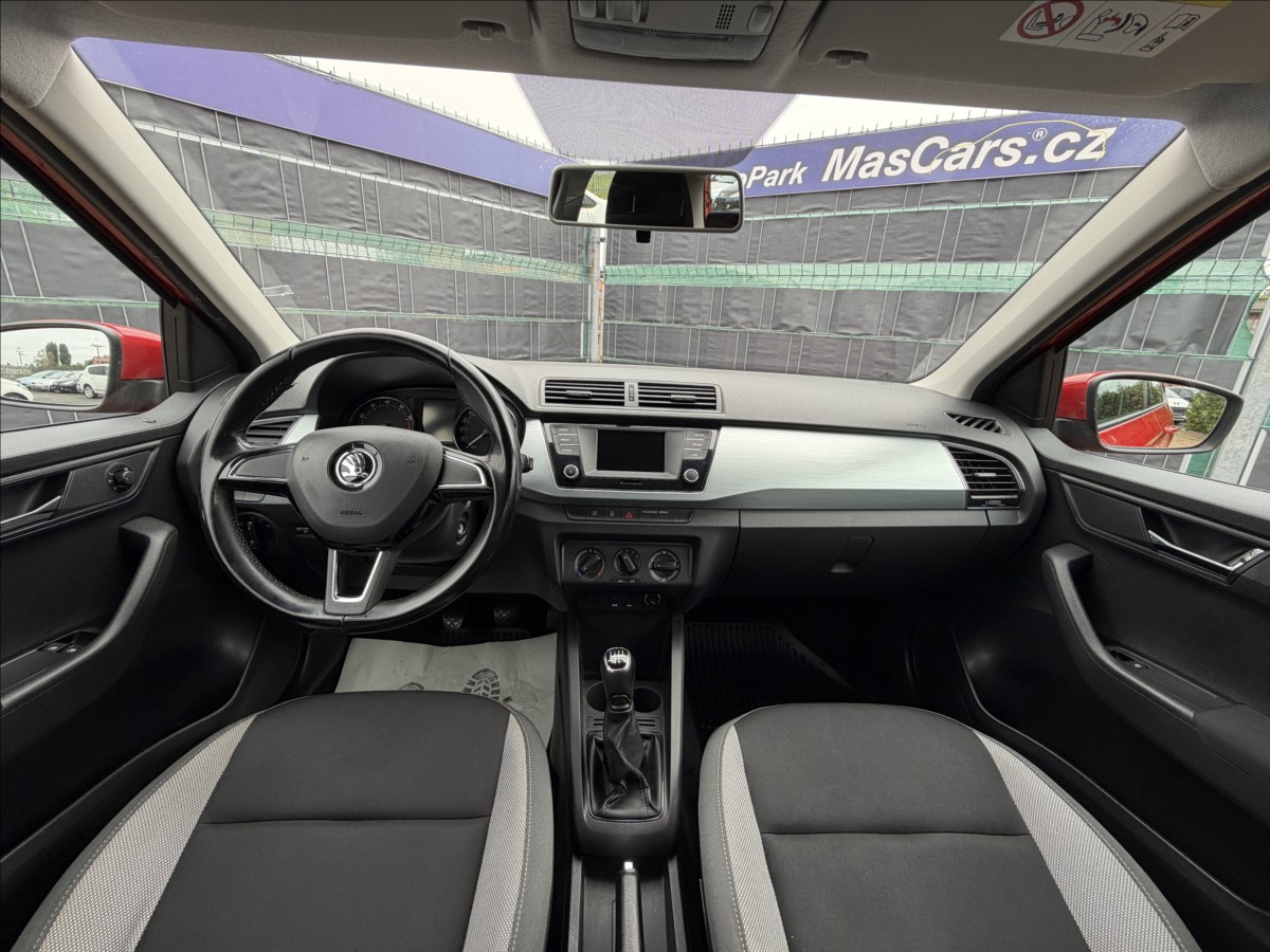 skoda-fabia-iii-1-0-tsi-ambition - 6