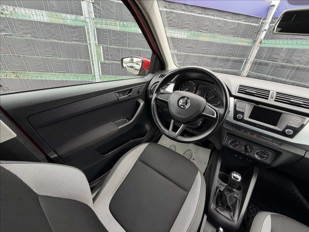 skoda-fabia-iii-1-0-tsi-ambition - 7