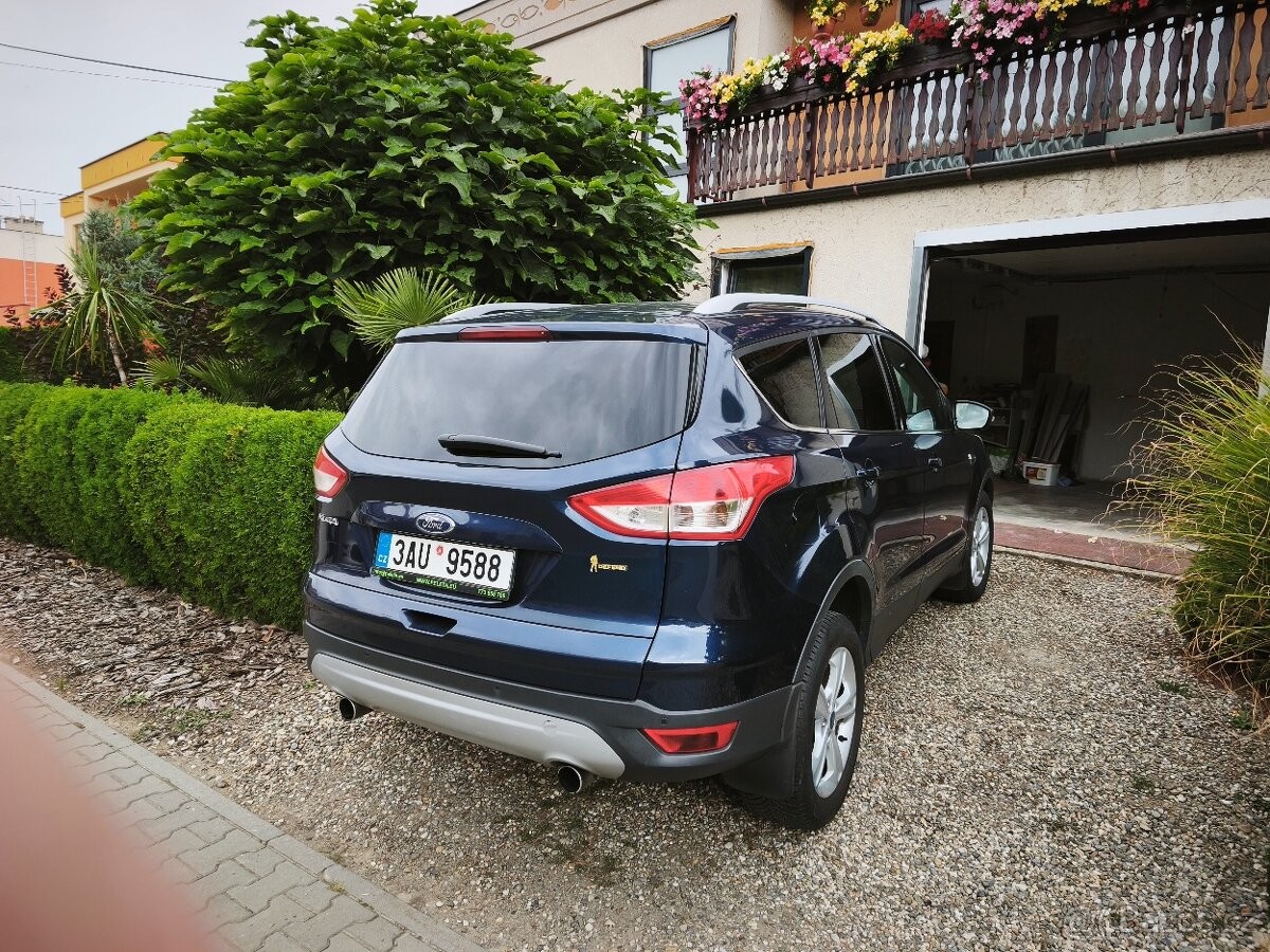 ford-kuga - 1