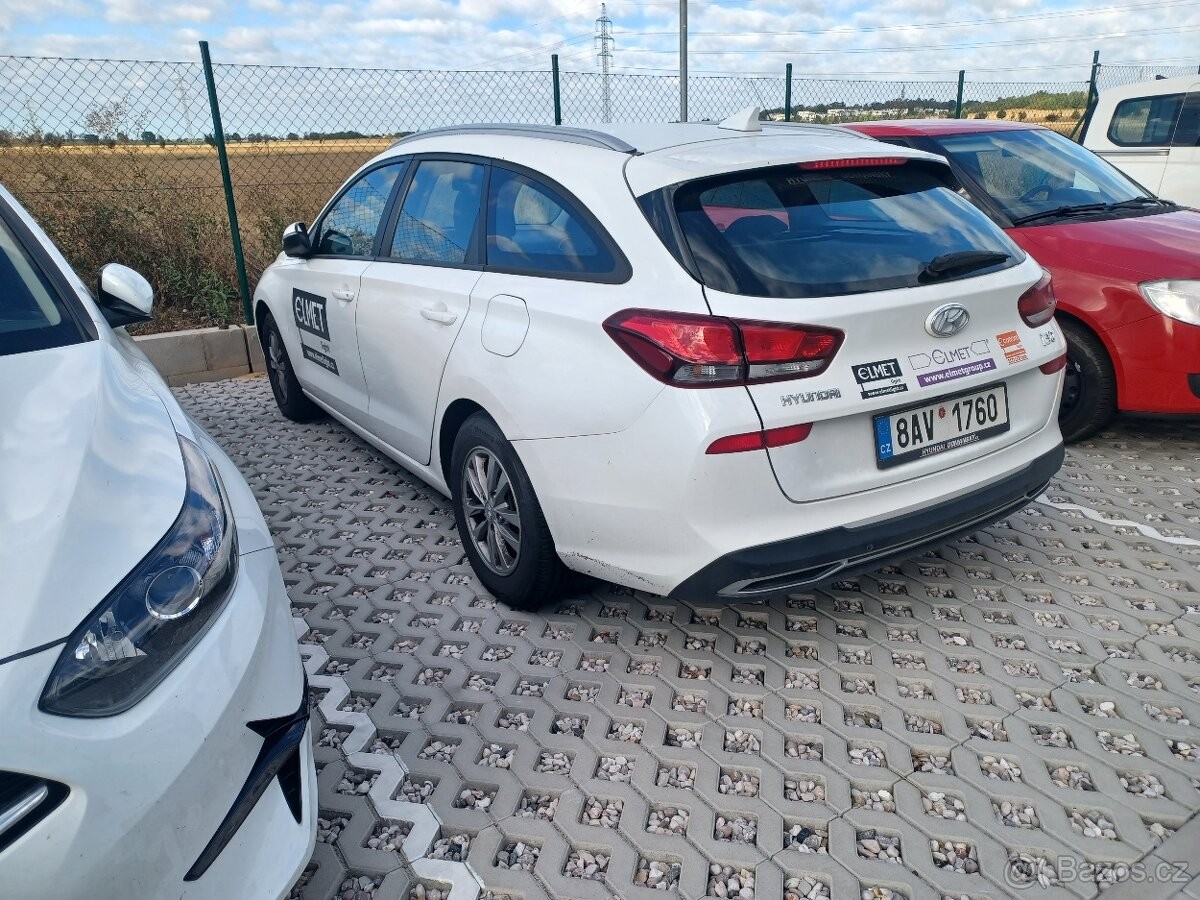 hyundai-i30-1-6-2021-1-6-crdi-85kw - 1