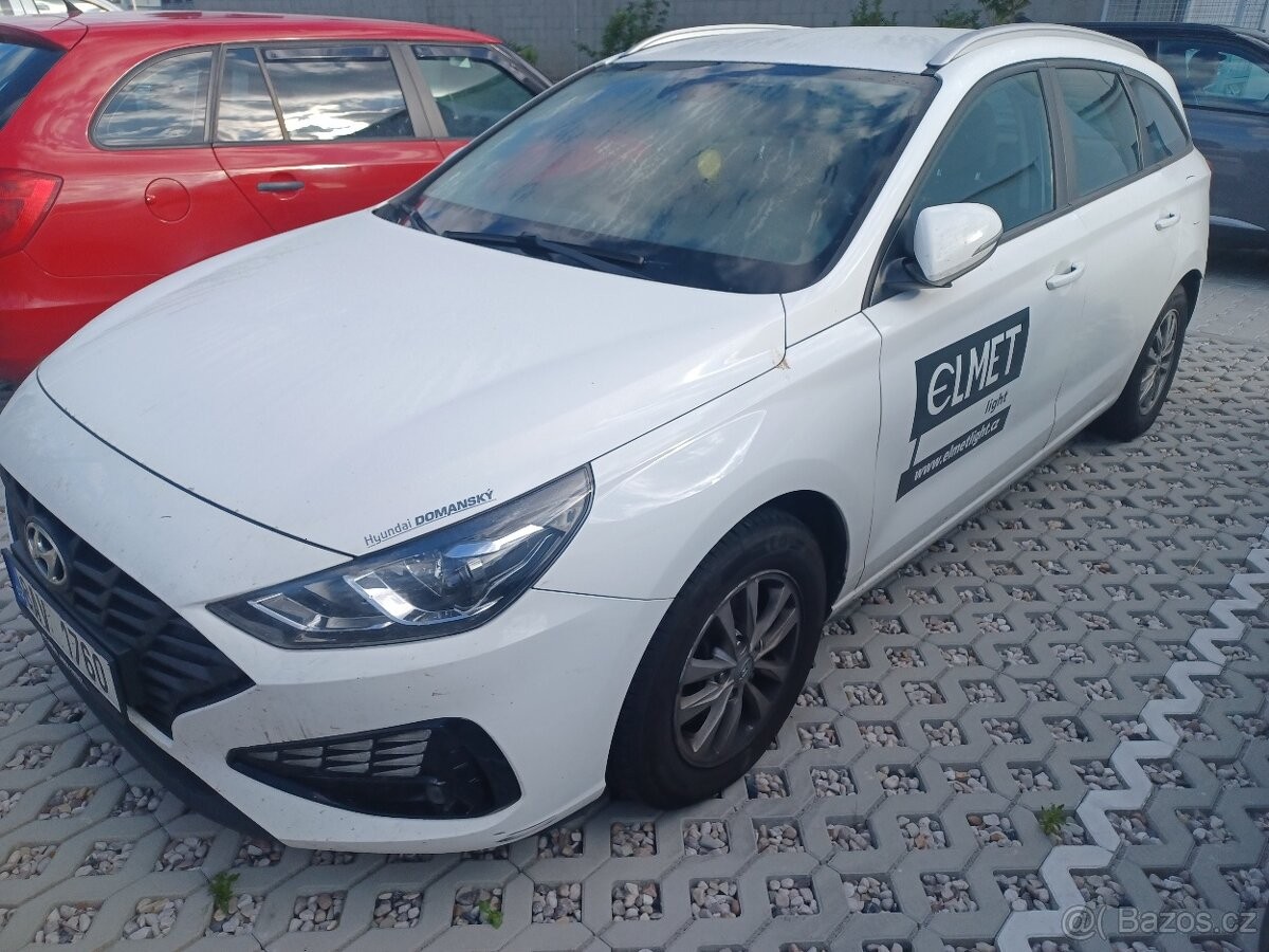 hyundai-i30-1-6-2021-1-6-crdi-85kw - 2
