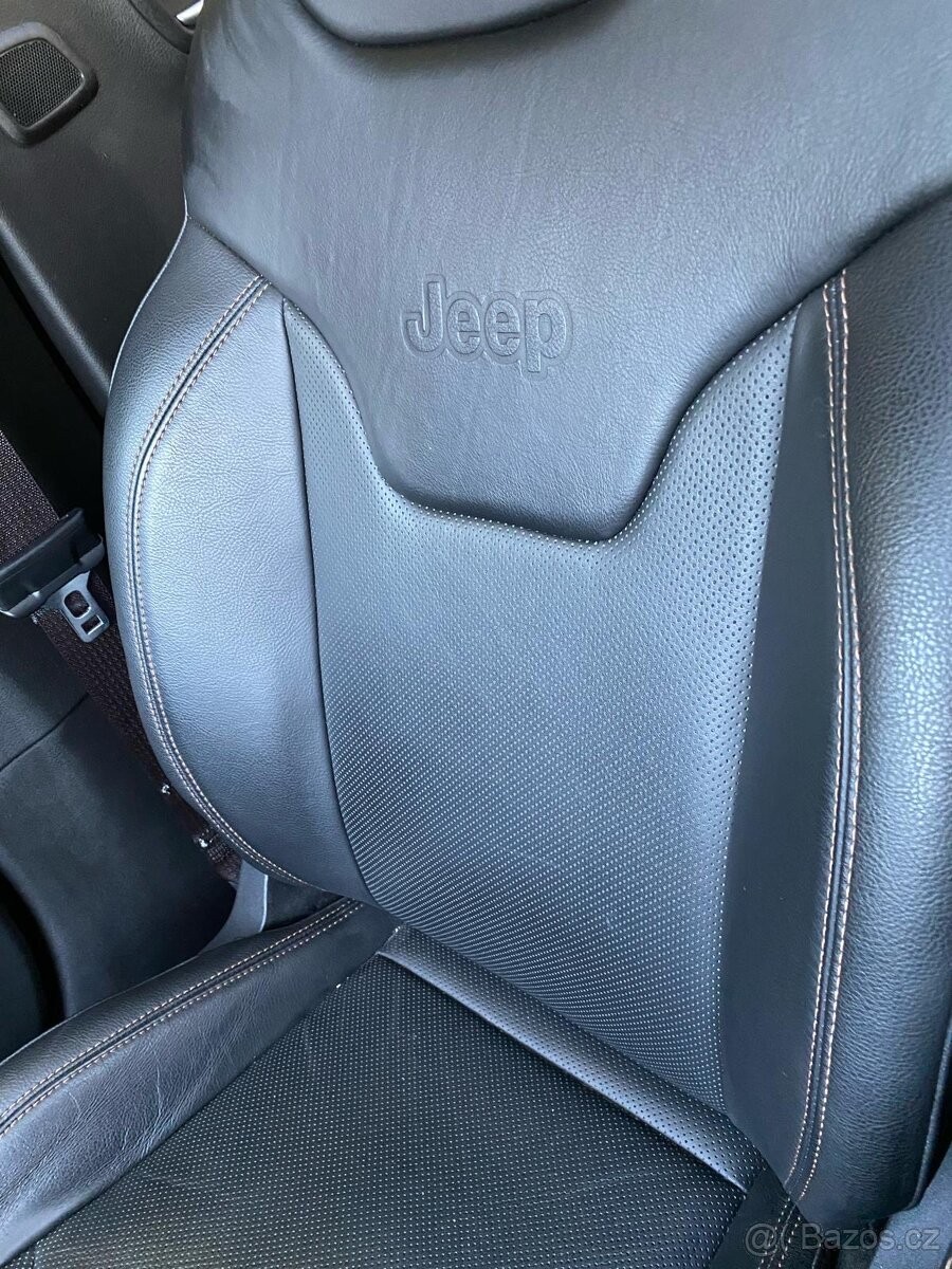 jeep-compass-1-3-4xe-phev - 3