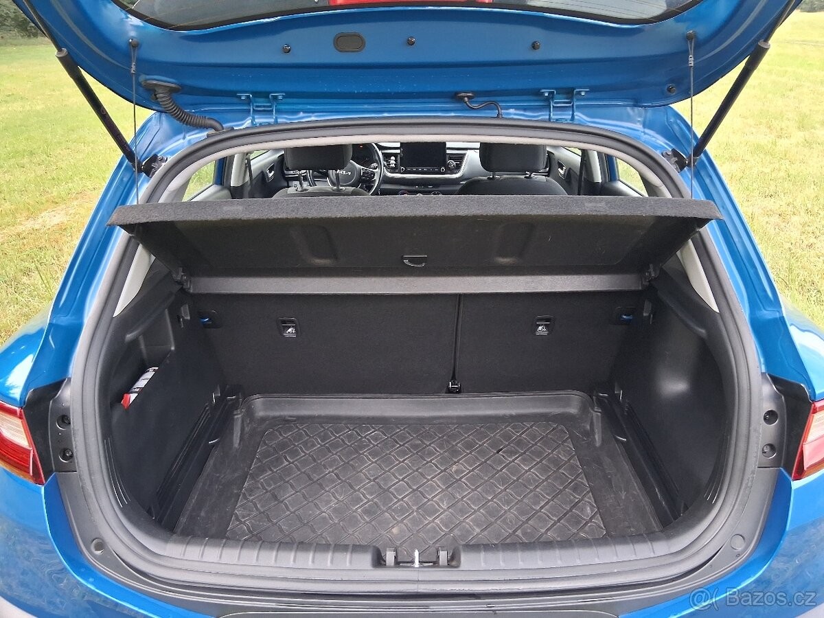 kia-stonic-1-2-dpi-r-v-2022 - 4
