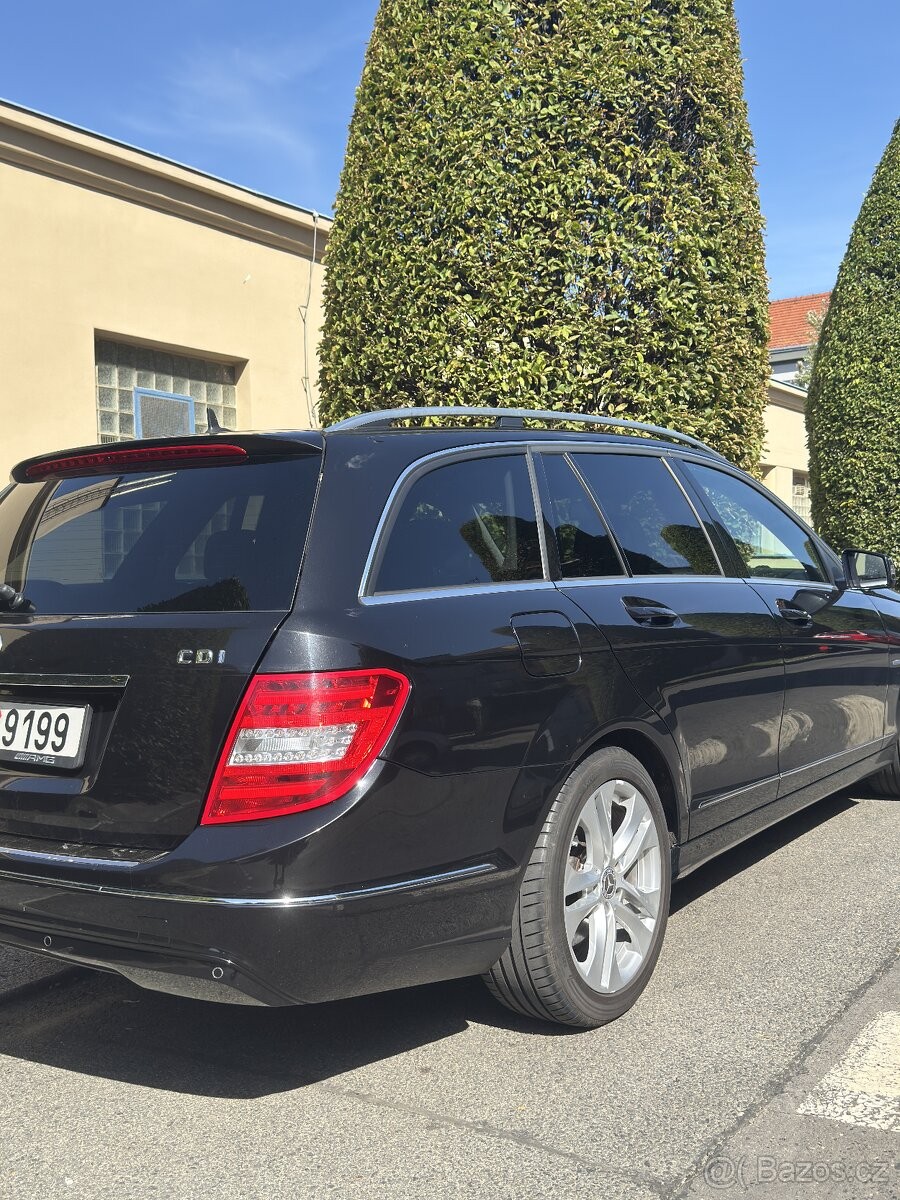 mercedes-benz-tridy-c-2-1-w204 - 1