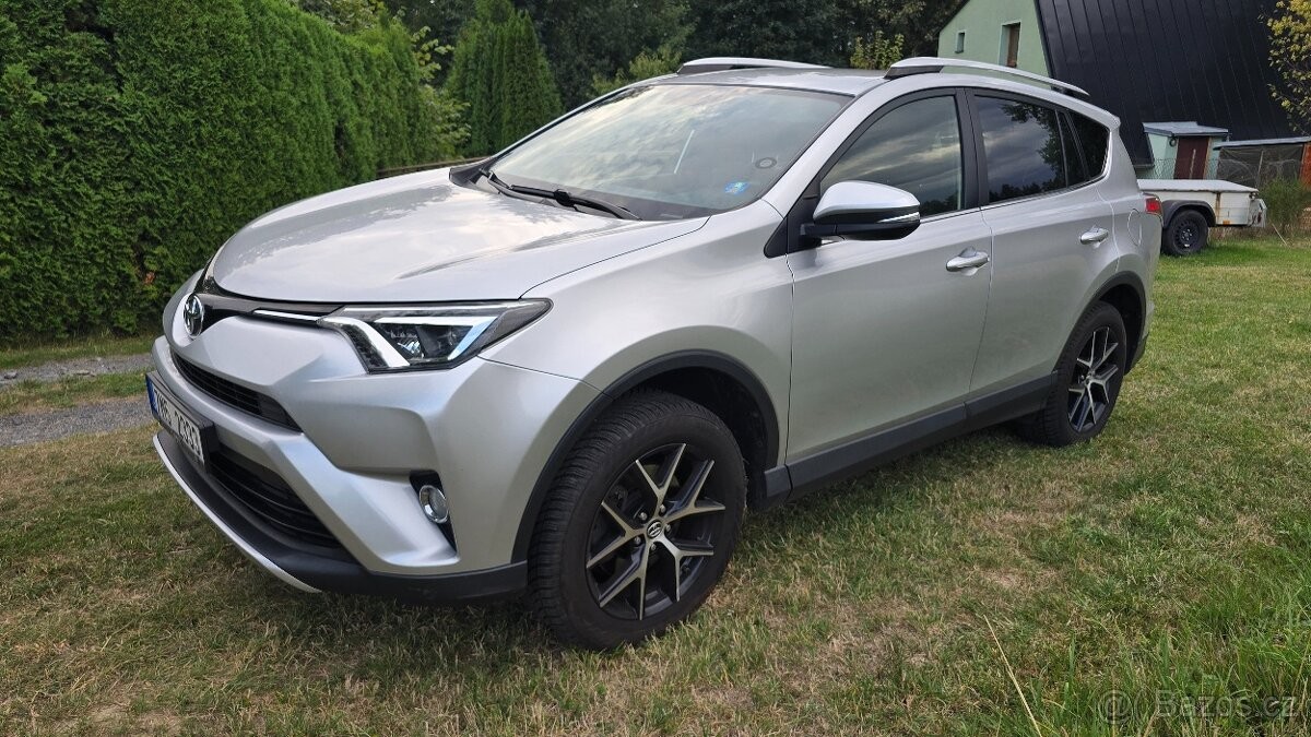 Toyota RAV4 2,0   D-4D 105 kW, 2WD, r. 2016