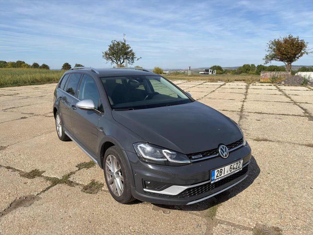 Volkswagen Golf 1,8   TSI 4MOTION DSG – 132 kW