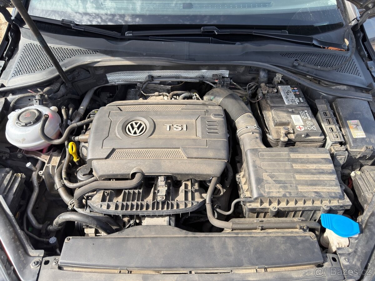 volkswagen-golf-1-8-tsi-4motion-dsg-132-kw - 3