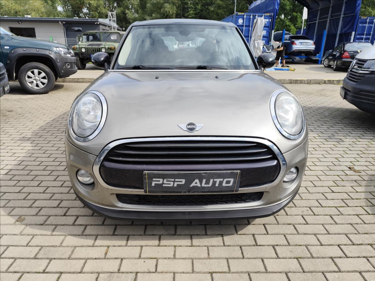 mini-cooper-1-5i-100kw-alu-navi-aut-klima - 9