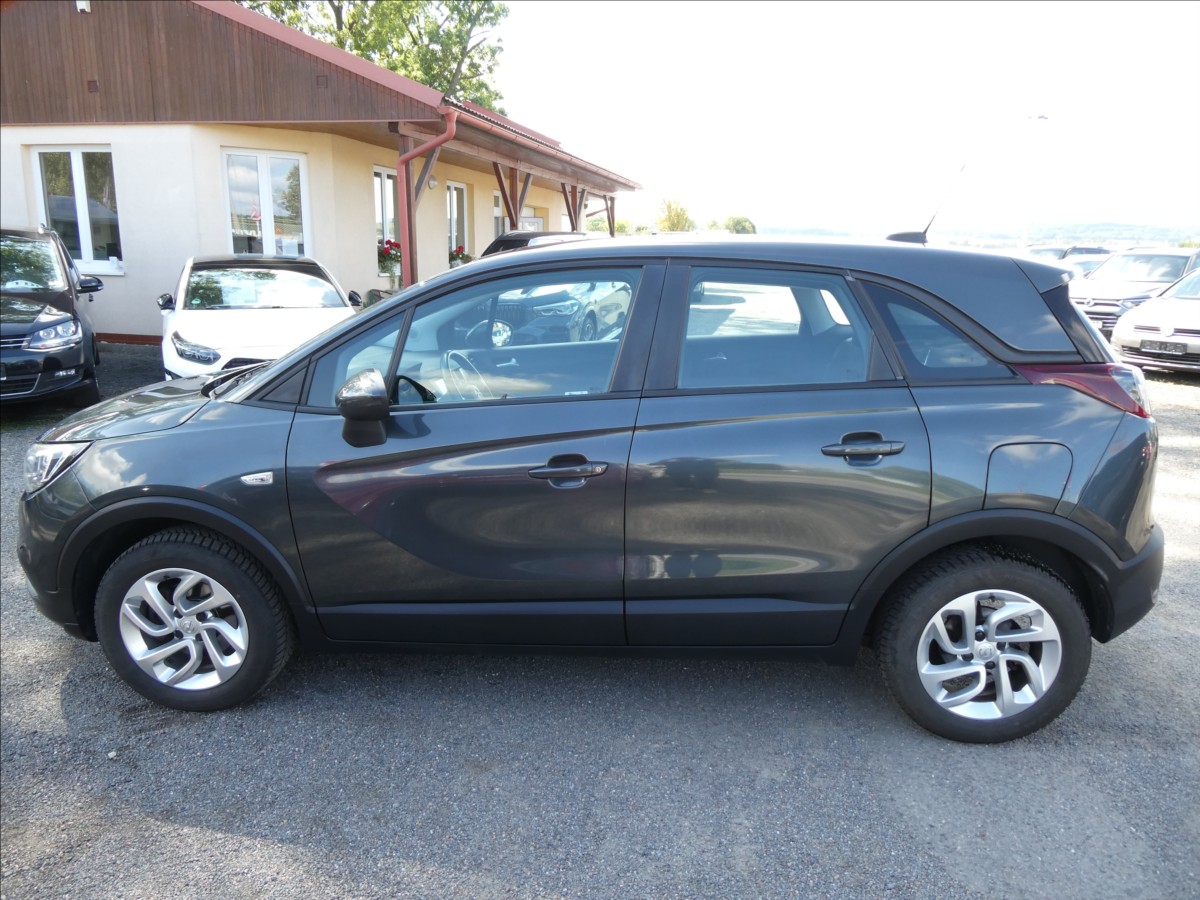 opel-crossland-x-1-2-turbo-96kw-po-servise-2majitel - 5